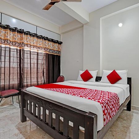 Hotel O Sri Chowdeshwari Boarding And Lodging Tavarikere Ngoại thất bức ảnh