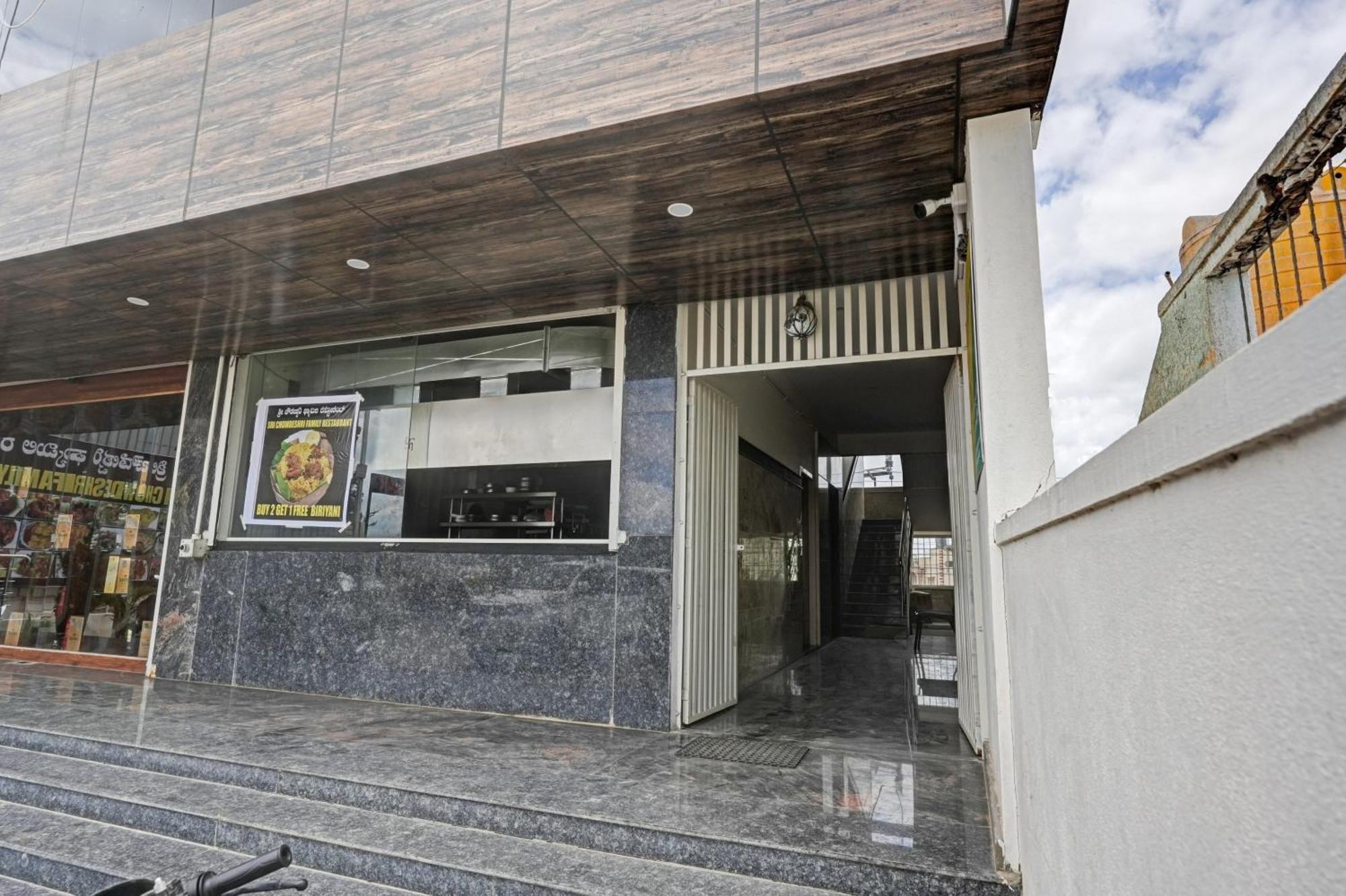 Hotel O Sri Chowdeshwari Boarding And Lodging Tavarikere Ngoại thất bức ảnh