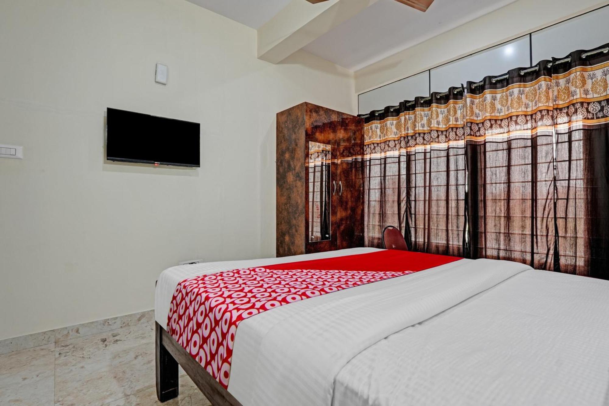 Hotel O Sri Chowdeshwari Boarding And Lodging Tavarikere Ngoại thất bức ảnh